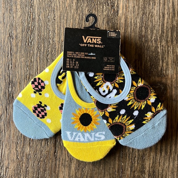 Vans Accessories - Vans no show socks-3 pack. Sunflowers and lady bugs. Women’s/Girl’s 1-6. NWT